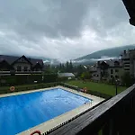 Familiar En Benasque Eriste