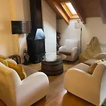 Familiar En Benasque Lägenhet *