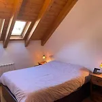 Familiar En Benasque Lägenhet *
