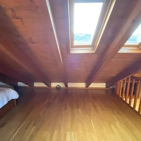Familiar En Benasque Apartamento Eriste