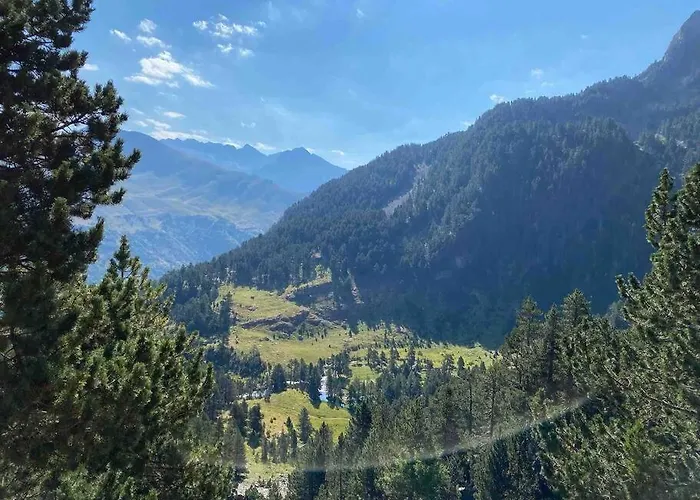 Familiar En Benasque Lägenhet Eriste