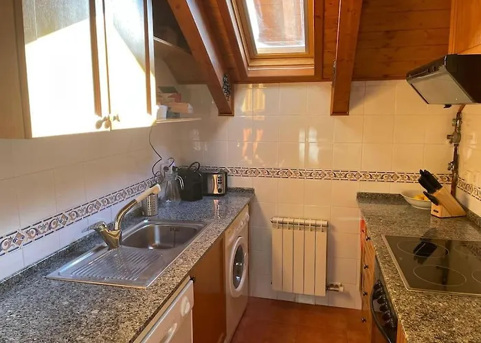 Familiar En Benasque Lägenhet Eriste